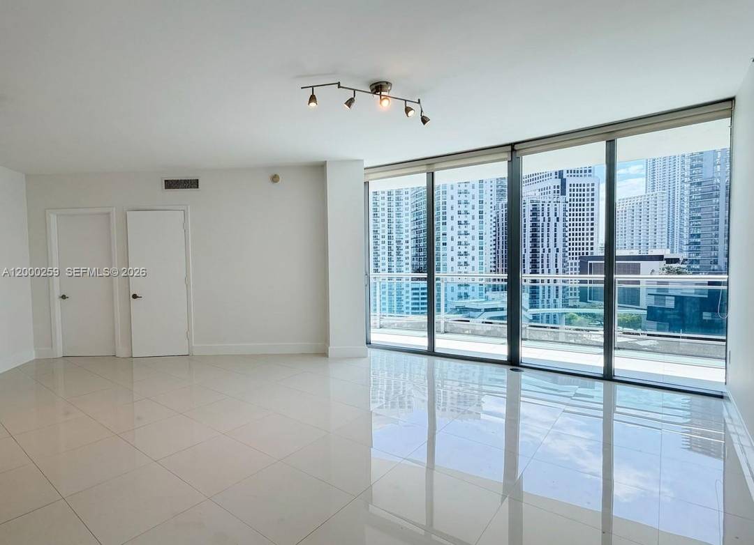 Experience elevated riverfront living at Wind Condominium in the heart of Brickell.