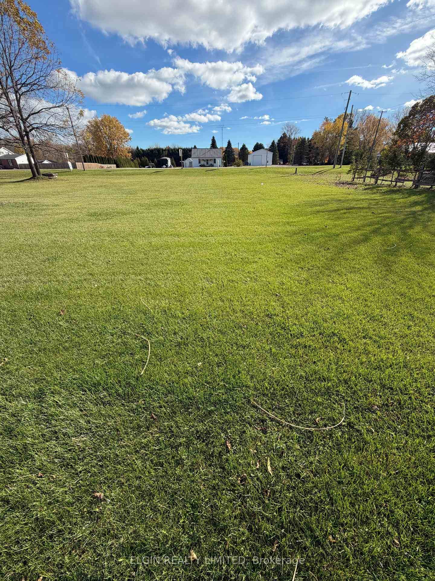 Nestled in the charming hamlet of Wallacetown, this beautiful vacant property offers the perfect backdrop for your dream home.