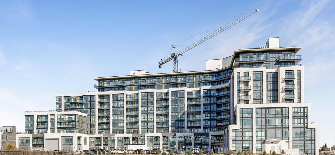 Brand new, 2 bedroom 1 den, 2 bathroom condo !