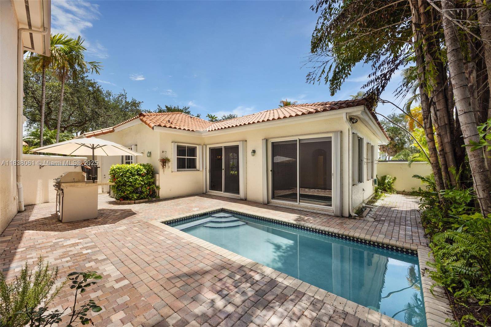 Located in the exclusive, guard gated community of Harbor Islands, this 3 bed, 2 bath residence features 11 vaulted ceilings, a split floor plan, and oversized picture windows that bathe ...