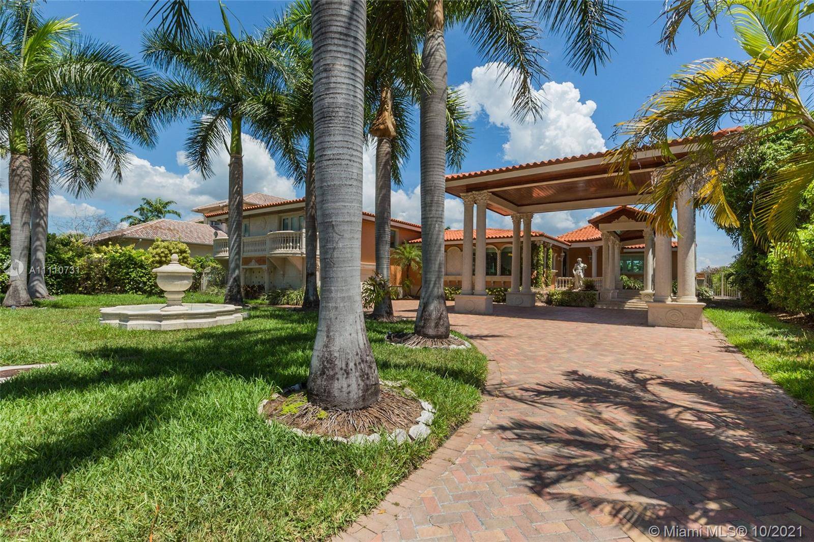 RARE OPPORTUNITY TO LEASE THIS LUXURIOUS CUSTOM FIVE BEDROOM, 4.