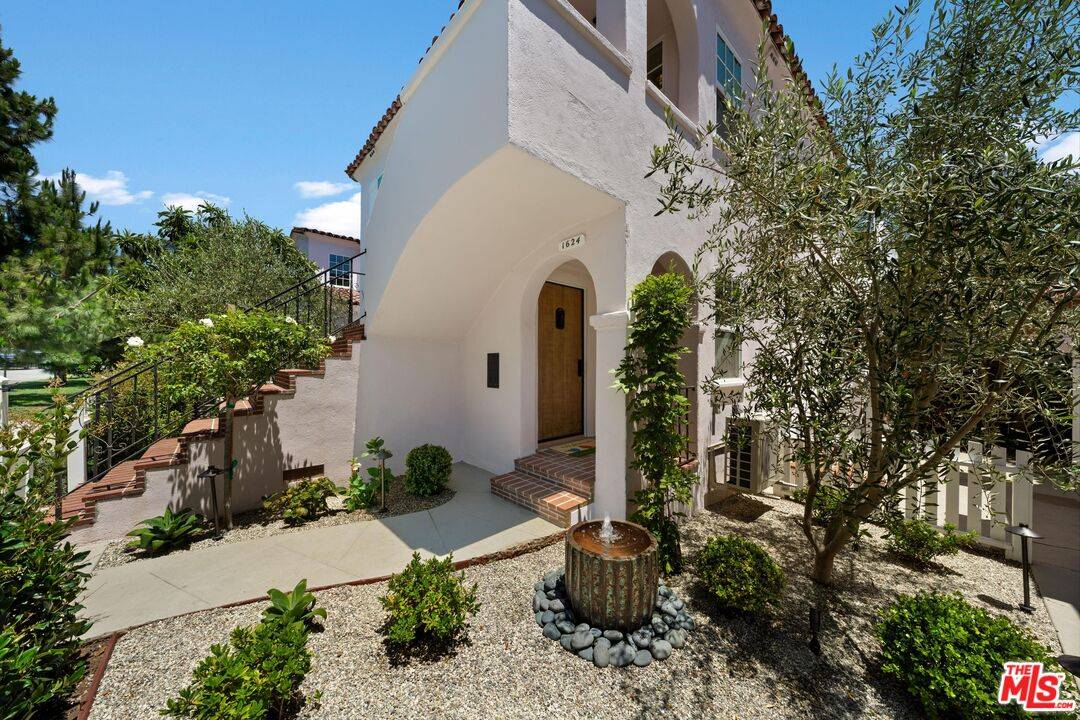 1624 Washington Ave 1.0 Santa Monica LA