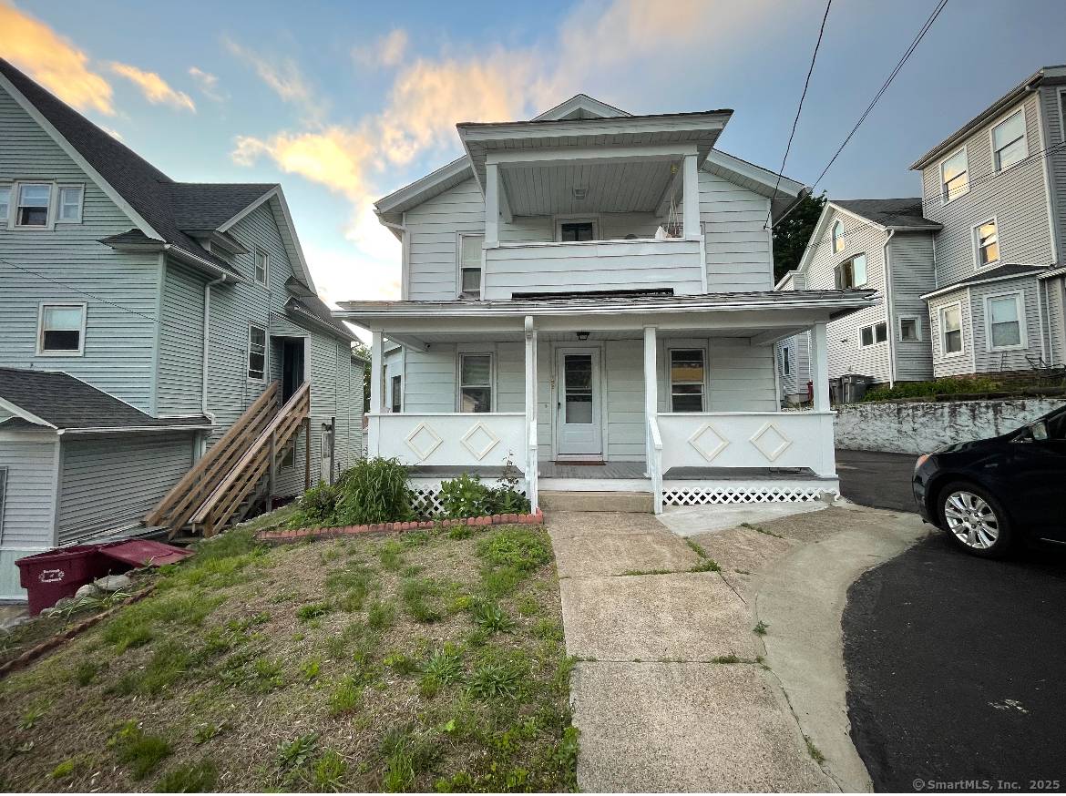 A Perfect Owner Occupant Opportunity !