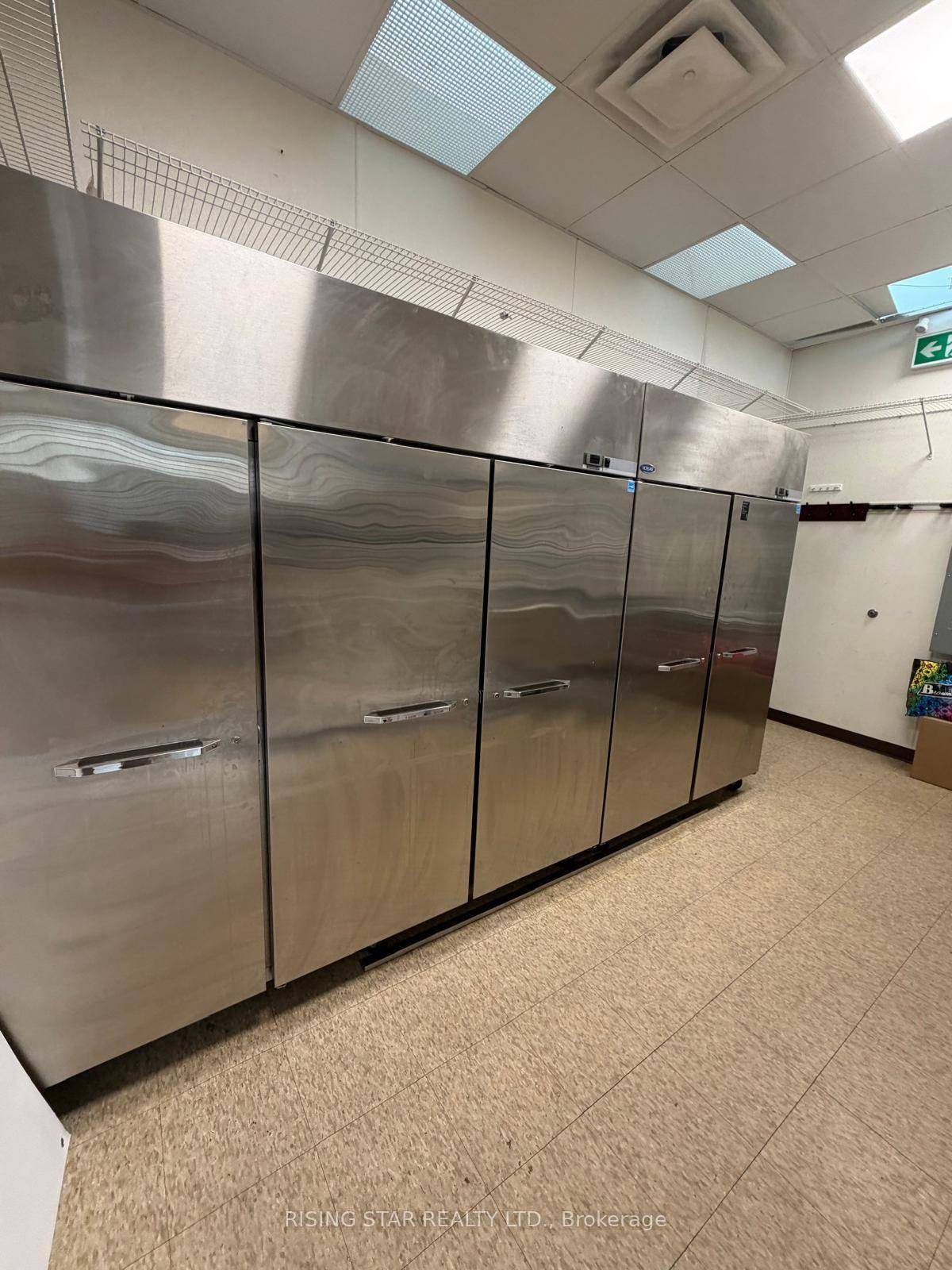 Food Court Unit Form Sale On 2nd Floor, Good fit for Own Restaurant, Individual Mail Box.