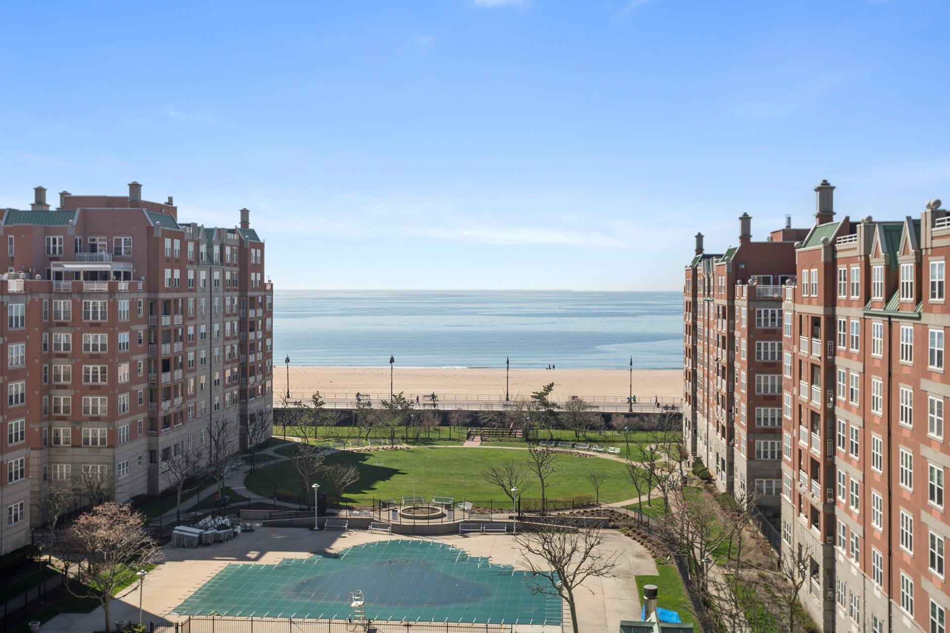 Welcome to this rare penthouse with 3 bedrooms, 2.