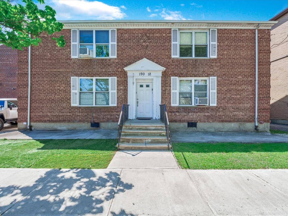 Recently Remodeled 4 family Concrete Income Producing Property in the Auburndale area of Flushing.