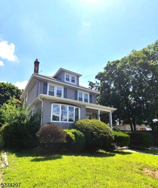 THIS ONE SPARKLES ! CLASSIC CHARM COMBINES WITH OPEN FLOOR PLAN FLOW TO MAKE THIS LOVELY 3 BEDROOM, 2 FULL BATH COLONIAL WARM AND INVITING !