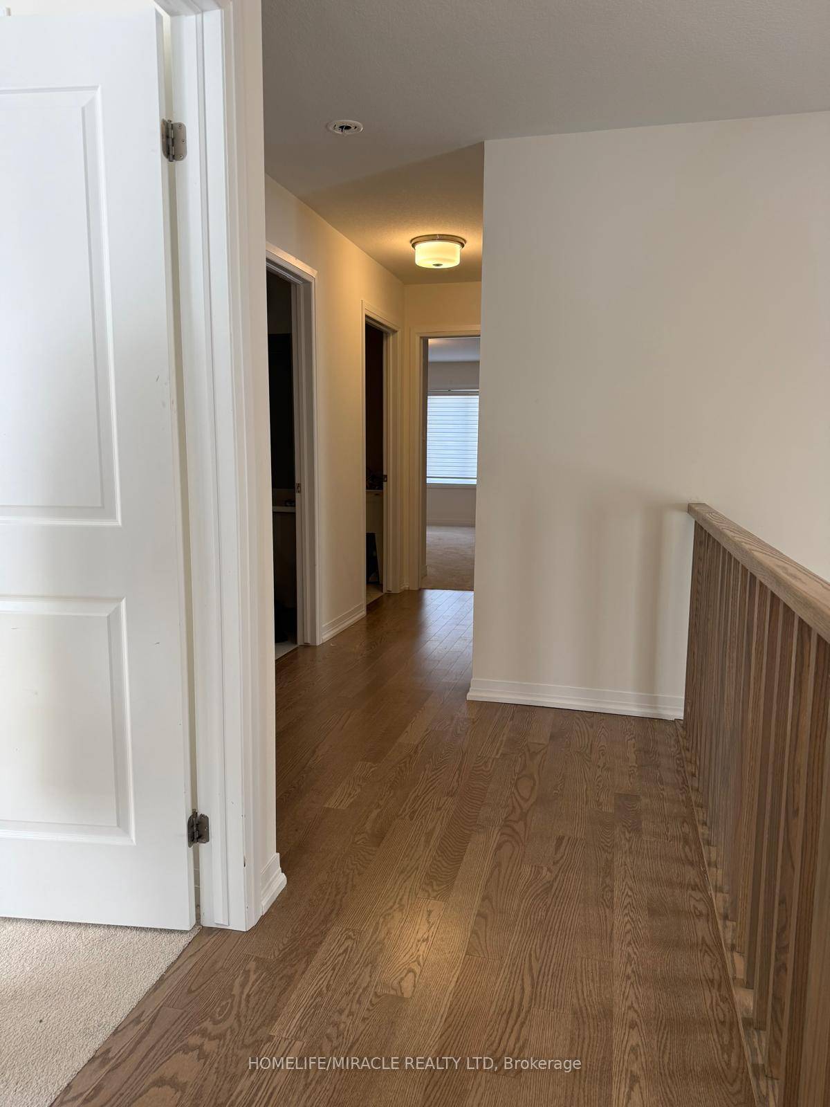 Like Brand New Detached Home in beautiful Community of Brantford, close to Grand river.