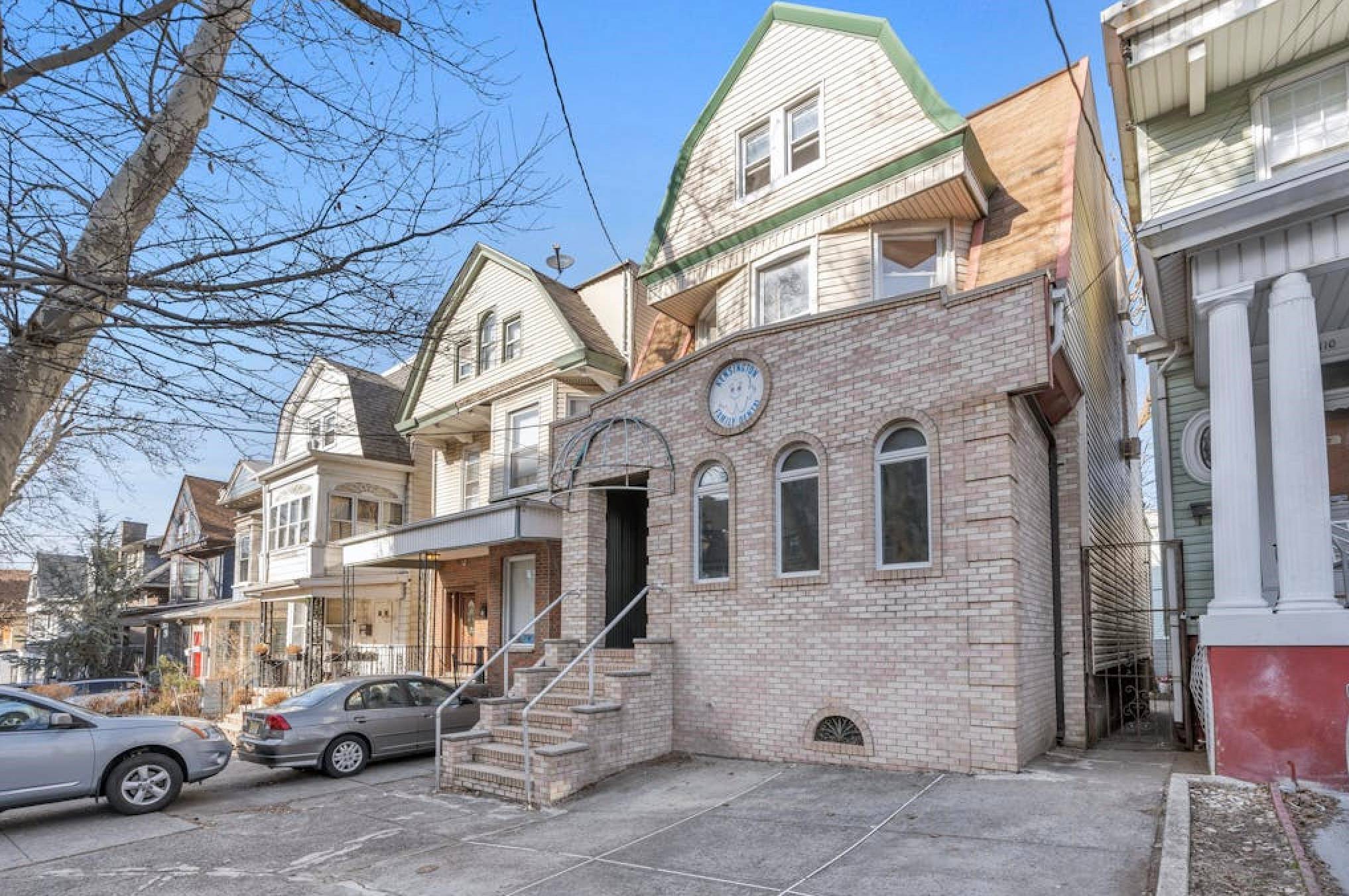 112 KENSINGTON AVE Multi-Family New Jersey