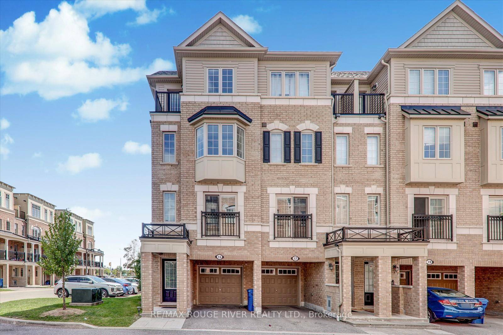 This beautifully maintained spacious end unit townhome is nestled in a prime location, offering the perfect blend of comfort, style, and convenience.