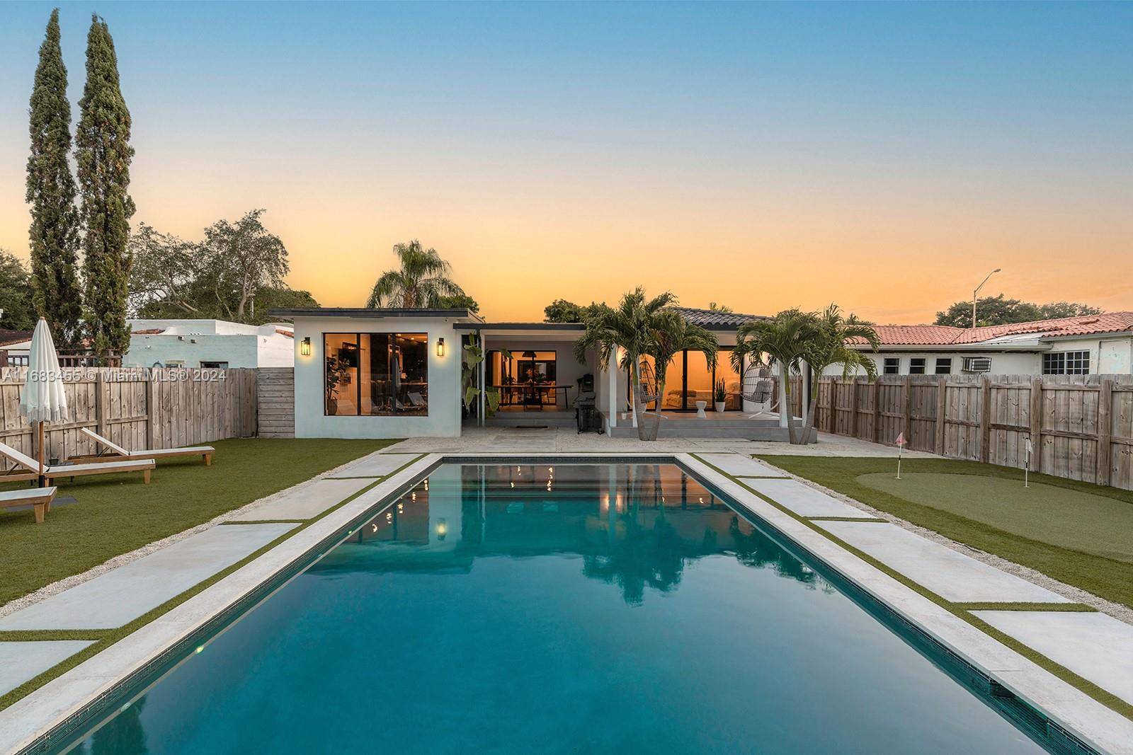 Welcome to Casa 861 the perfect home to live in !