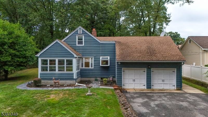 This rare mother daughter opportunity is situated in a prime location.