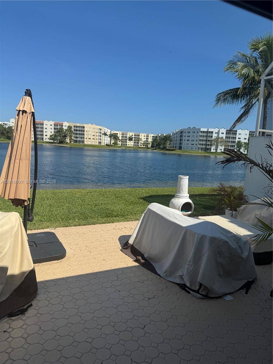Live the resort lifestyle in the prestigious Doral Isles !