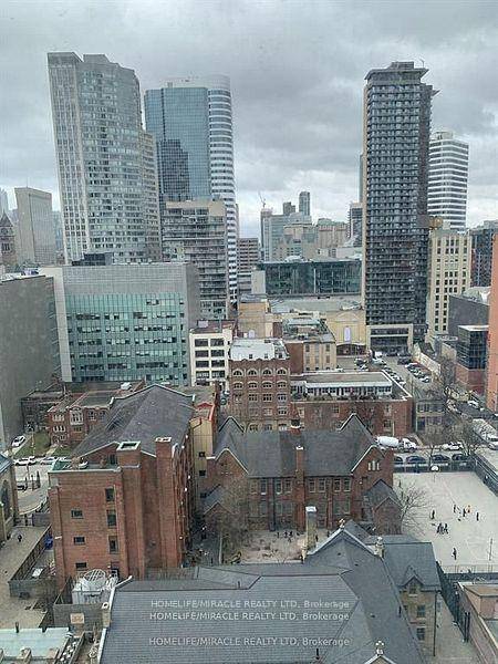 One Year New Bachelor Studio condo with Ensuite Laundry, 24 hours security Conceirge.