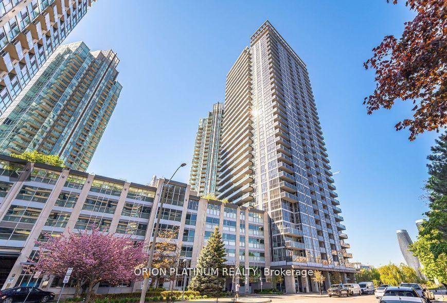 Don't miss this spacious and bright corner unit featuring a fantastic layout and unobstructed southeast panoramic views.