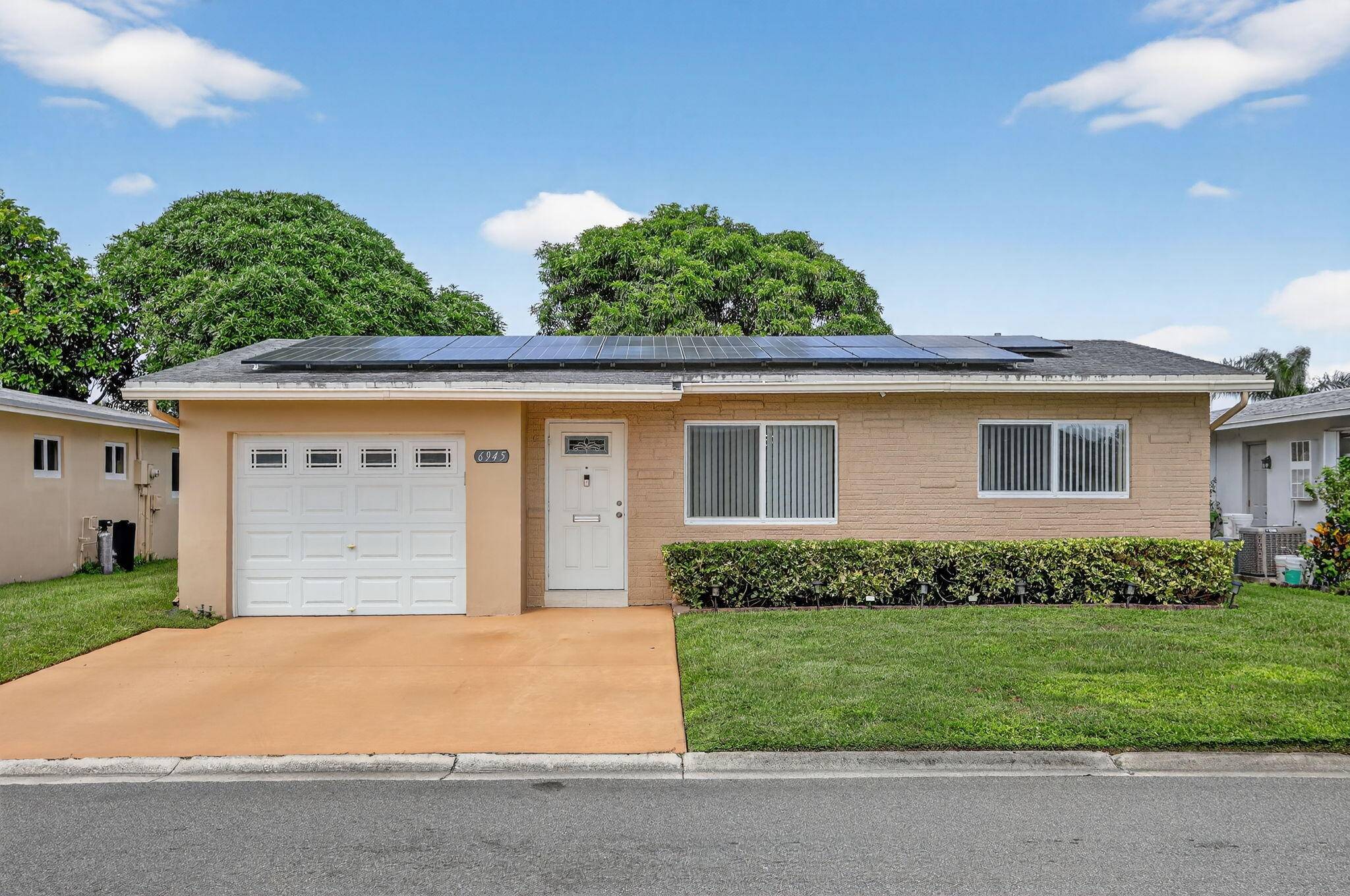 Charming Home in a 55 Community Fully Remodeled !