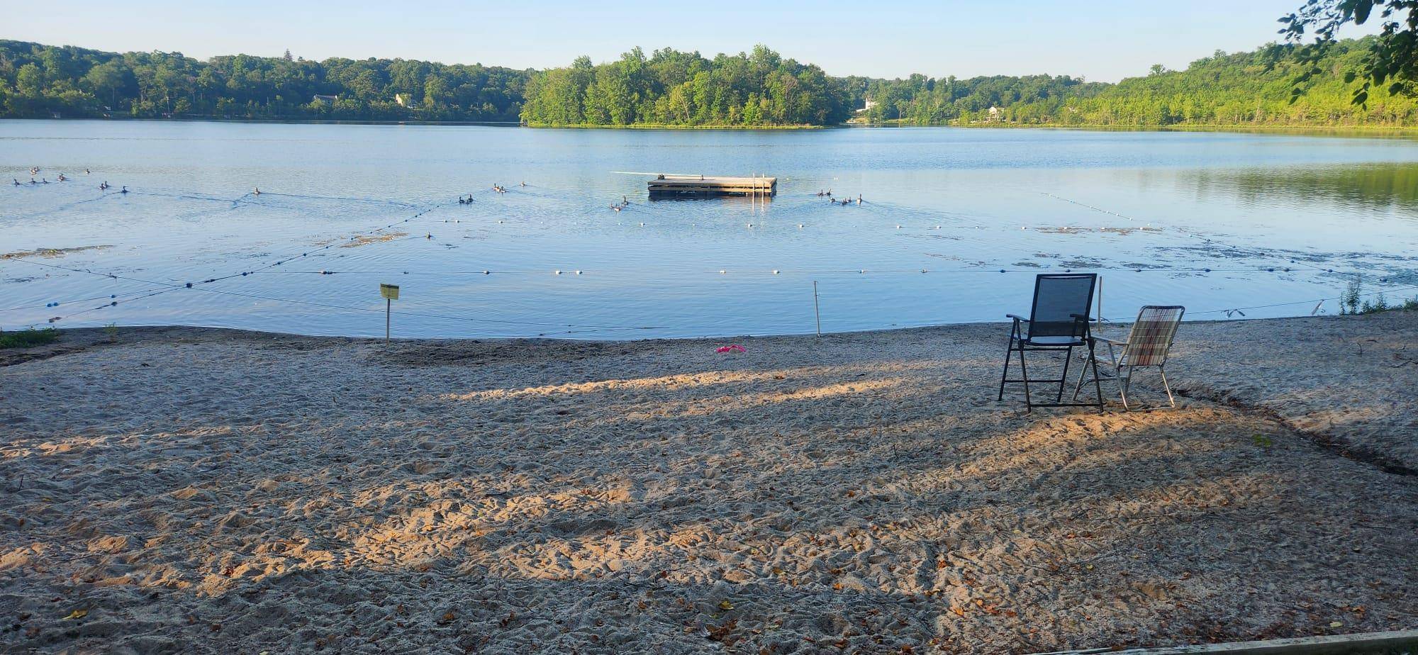 Your Retreat Awaits in the Exclusive Round Lake Community !
