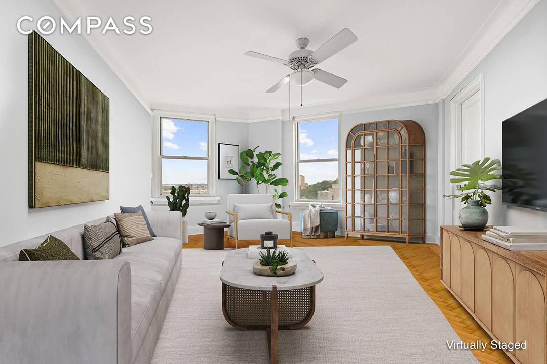 Apartment 12B at 39 Plaza West is a large one bedroom in one of Park Slope s finest co op buildings with stunning views of Prospect Park and Grand Army ...