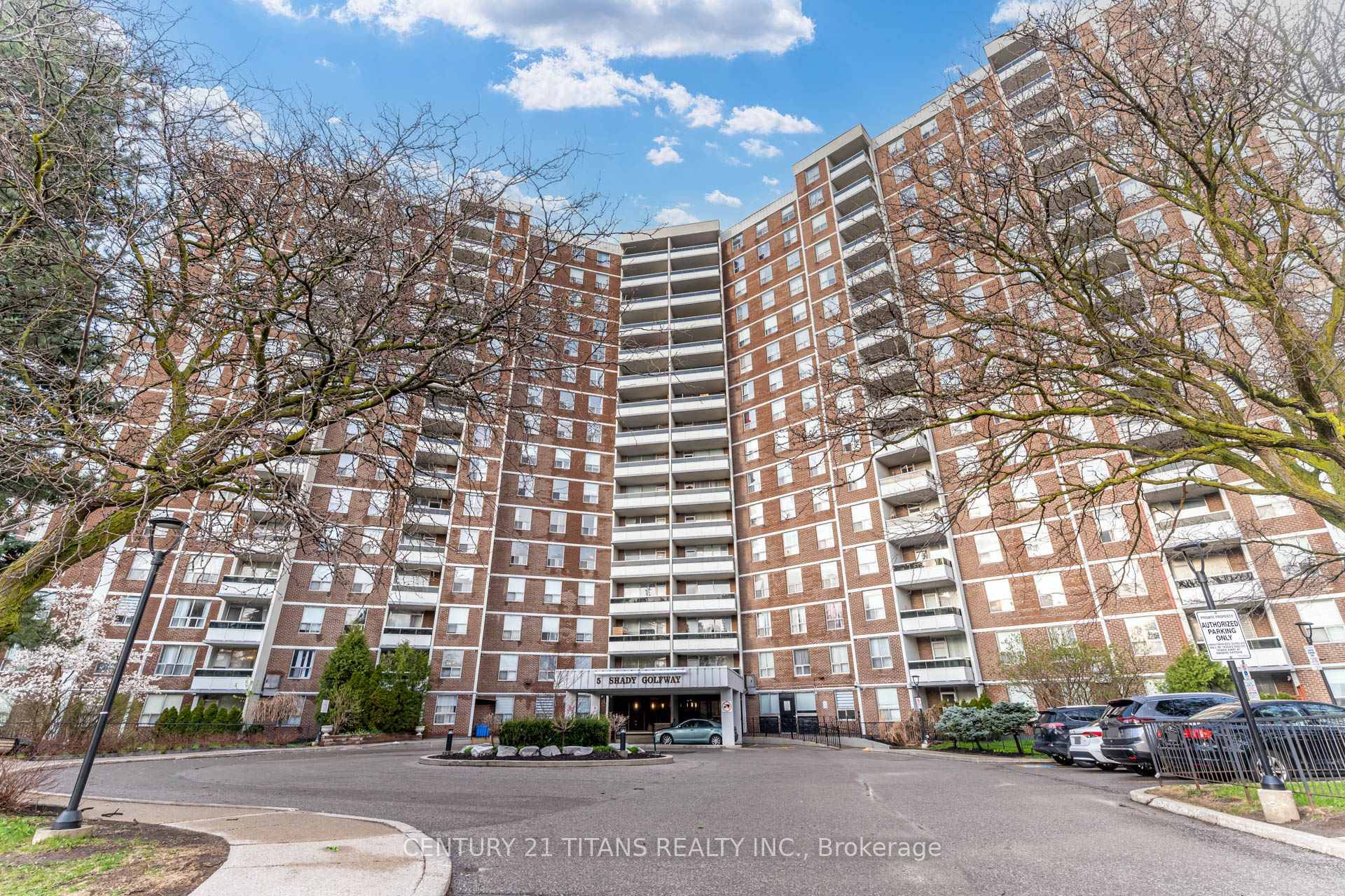 Amazing opportunity to own a fully renovated, spacious 3 bedroom corner unit with stunning, unobstructed golf course views !