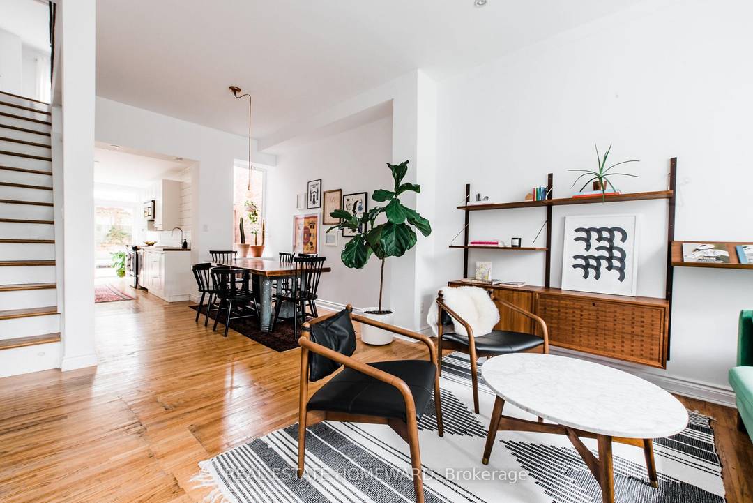 Fully Furnished Utilities Included Heat, Hydro, Water, Internet !