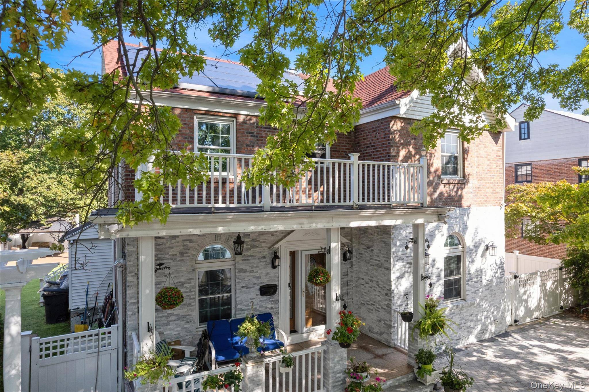 Jamaica Estates Showpiece Fully renovated luxury living on an EXPANSIVE 81x114 LOT WITH A TOTAL OF 9, 134 SQ FT Welcome to a turnkey residence that blends timeless elegance with ...