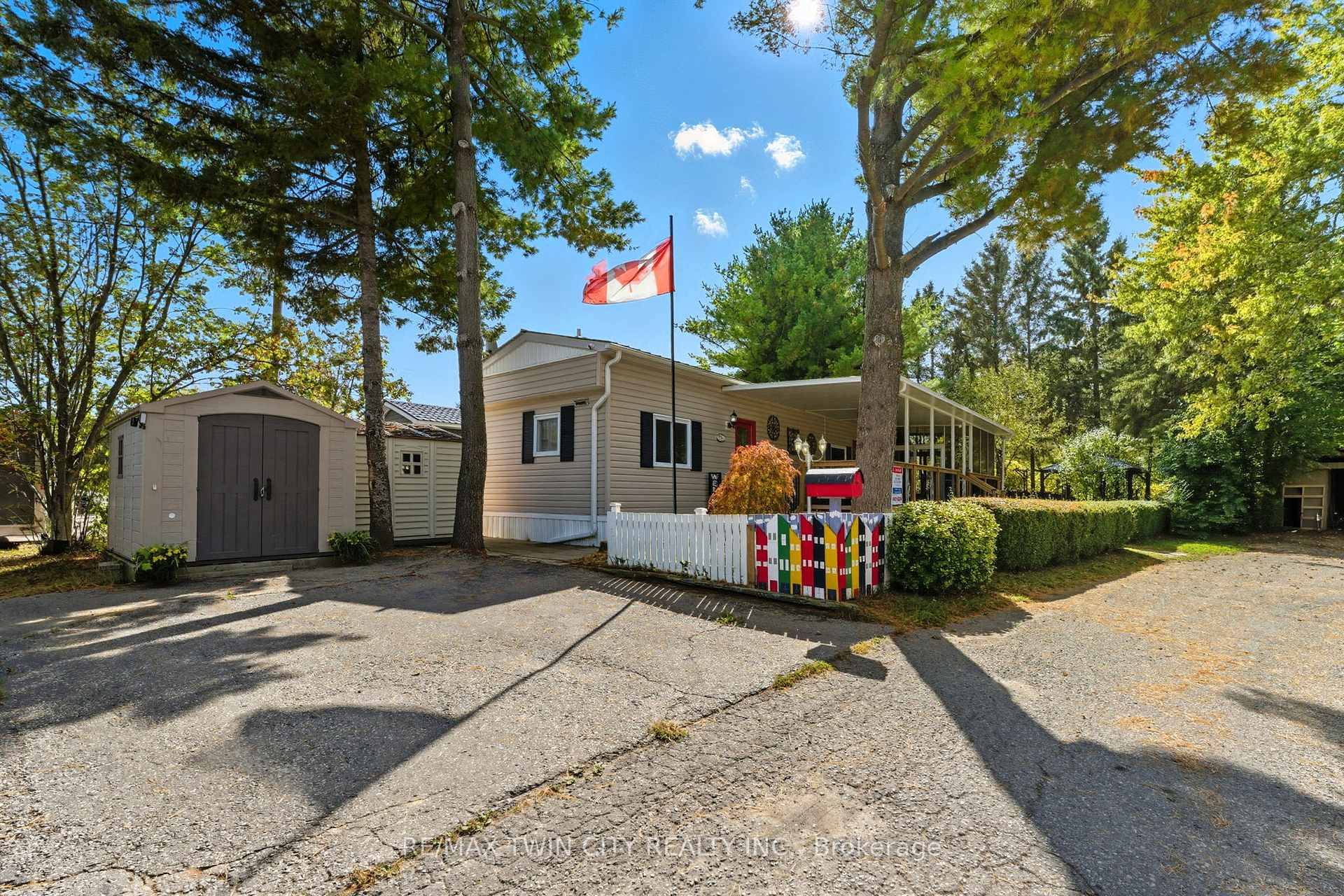Welcome to Unit 518, a beautifully updated Northlander model offering the rare privilege of year round living in the family owned and operated Hillside Lake Park.