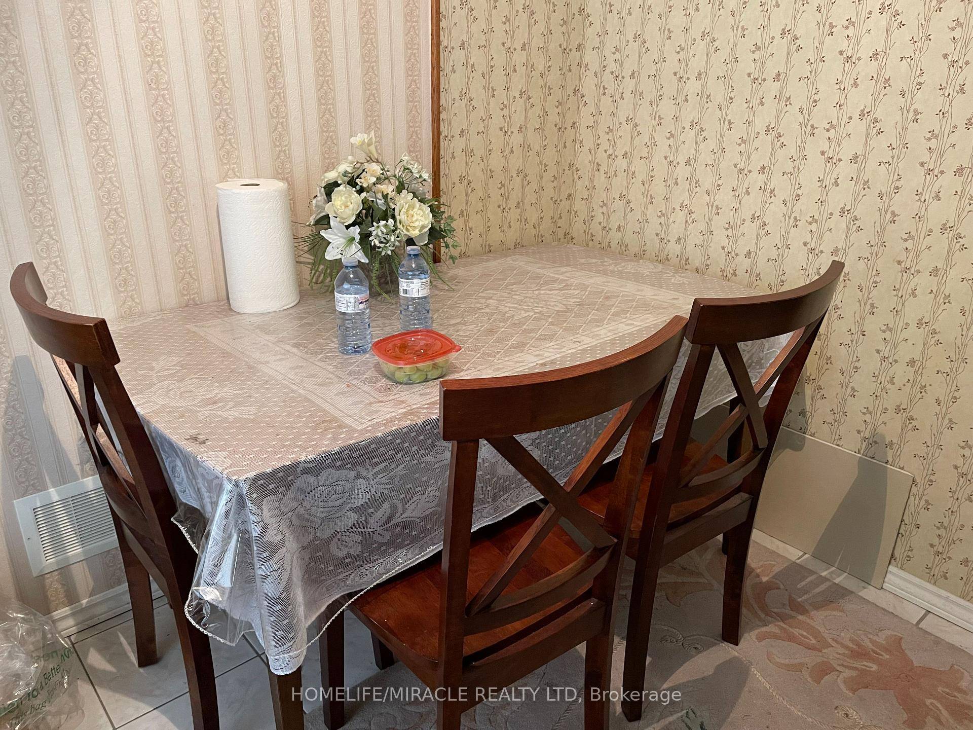 Luxuriously Renovated Detached Home Available for Immediate Occupancy !