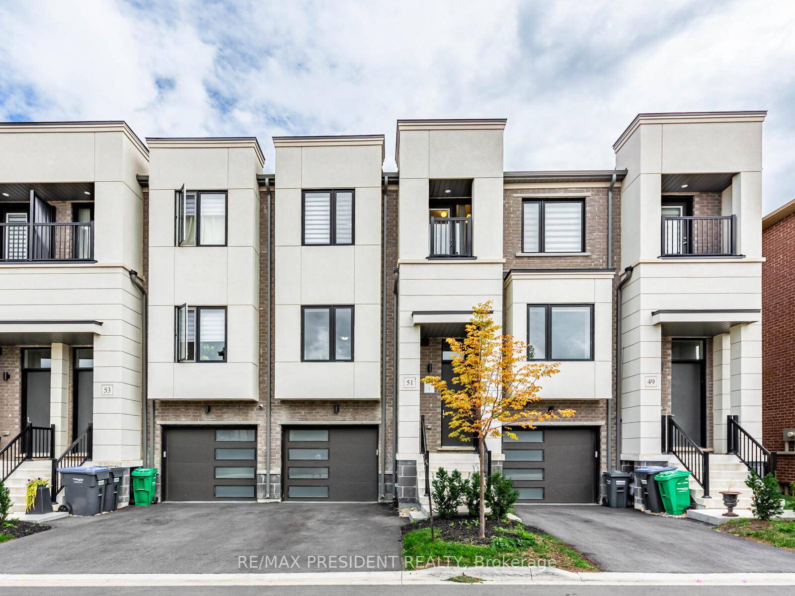 Location Location Location Offering Att Rw Townhouse in Bolton With 3 Bedroom Loft Also can be use as 4 th Bedroom With 2.