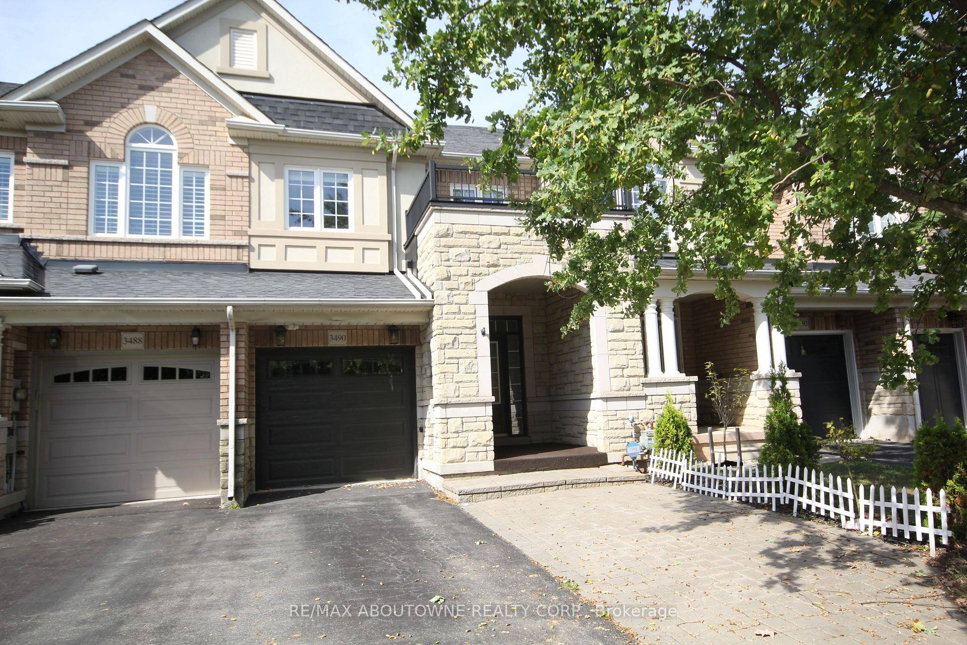Amazing 3 Bedroom, 4 Bath, Townhome With Finished Basement Located In Beautiful Lakeshore Woods Community.