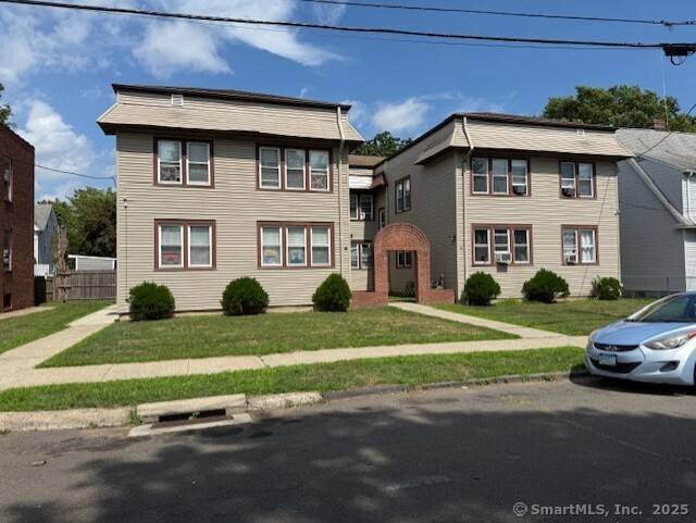 Full occupied 8 family residence.