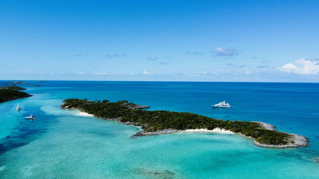 ROBERT'S CAY, PRIVATE ISL Private Island Exuma-And-Exuma-Cays