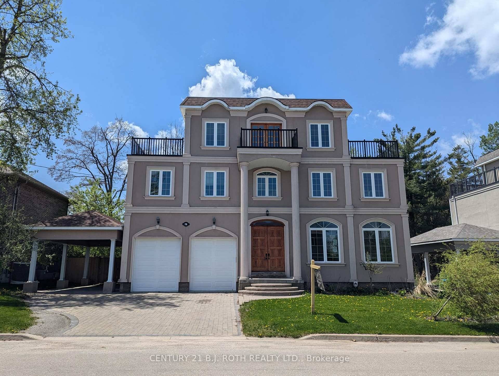 Stunning Mediterranean inspired 3 Storey Home in Barrie's Prestigious Tollendale Neighbourhood !