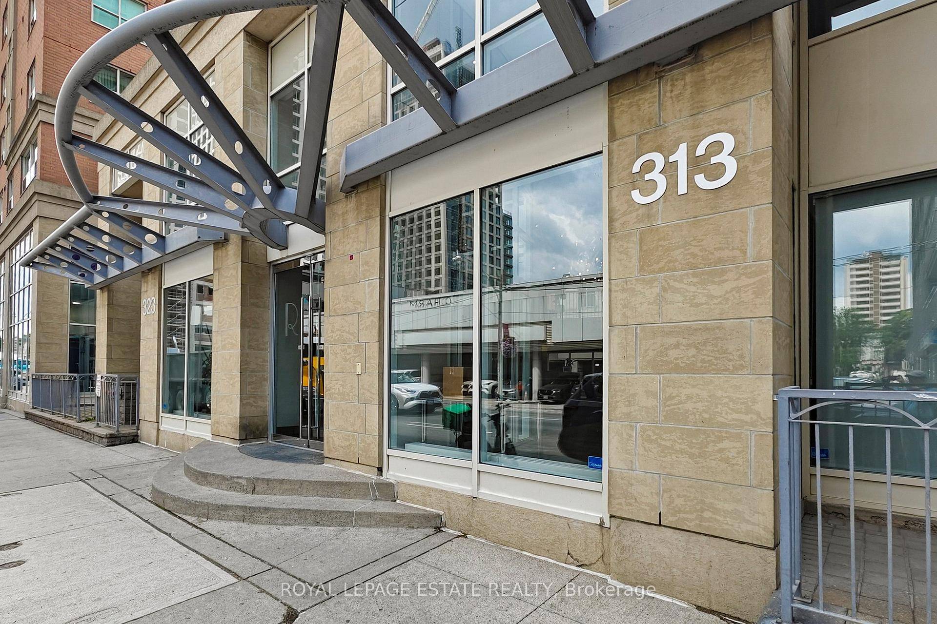 The Richmond by Tridel Where Downtown Style Meets Everyday Comfort.