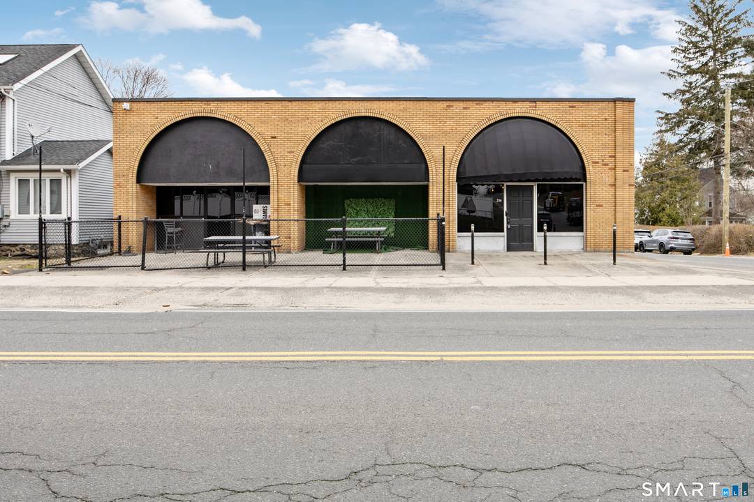 Prime Investment Opportunity East End of Waterbury Exceptional commercial offering in a highly visible and desirable East End location.
