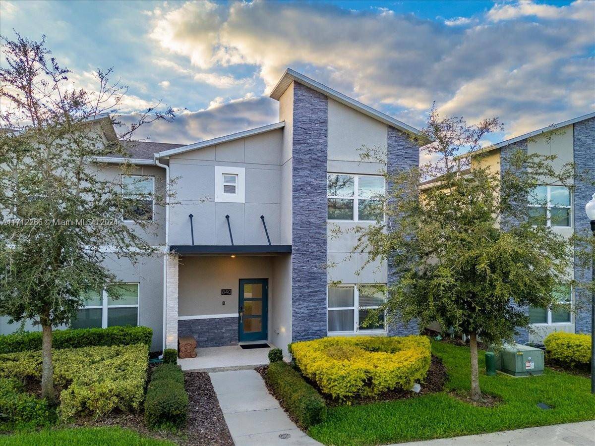 Priced to sell ! This FULLY FURNISHED, LUXURIOUS, ELEGANTLY THEMED gem is the top of the line.