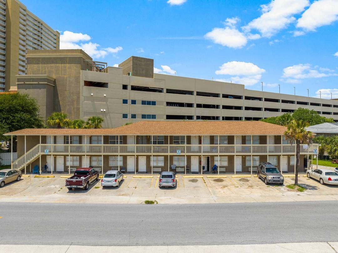 644 W Caladium Circle presents a rare, high performing investment opportunity in a premier beachside location.