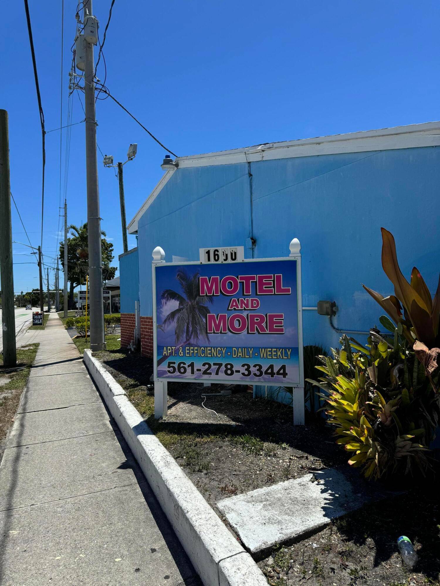 NEW TO MARKET.... MOTEL AND MORE LOCATED ON NORTH FEDERAL HWY IN DELRAY.