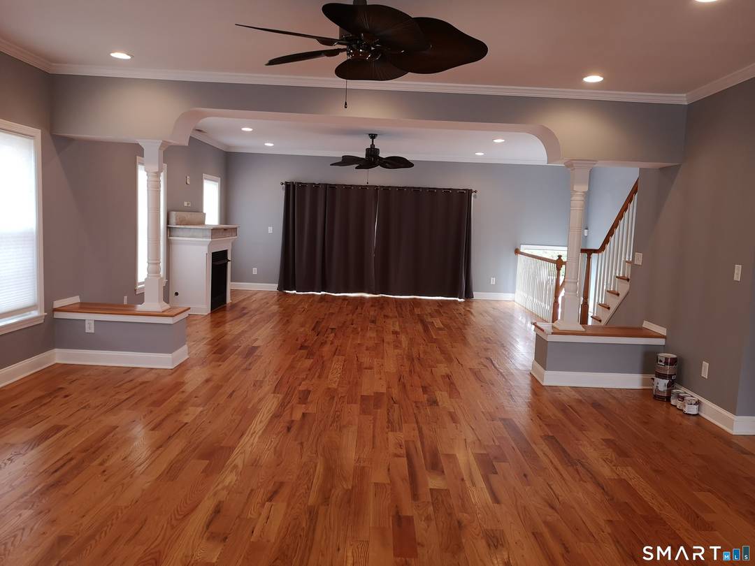 This is water view property for rent, walk to Merwin beach a minute.