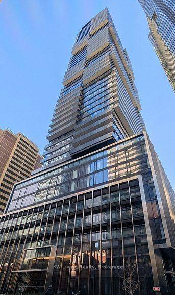 8 Months Only Just Bring Your Suitcase to 55C Bloor Yorkville !