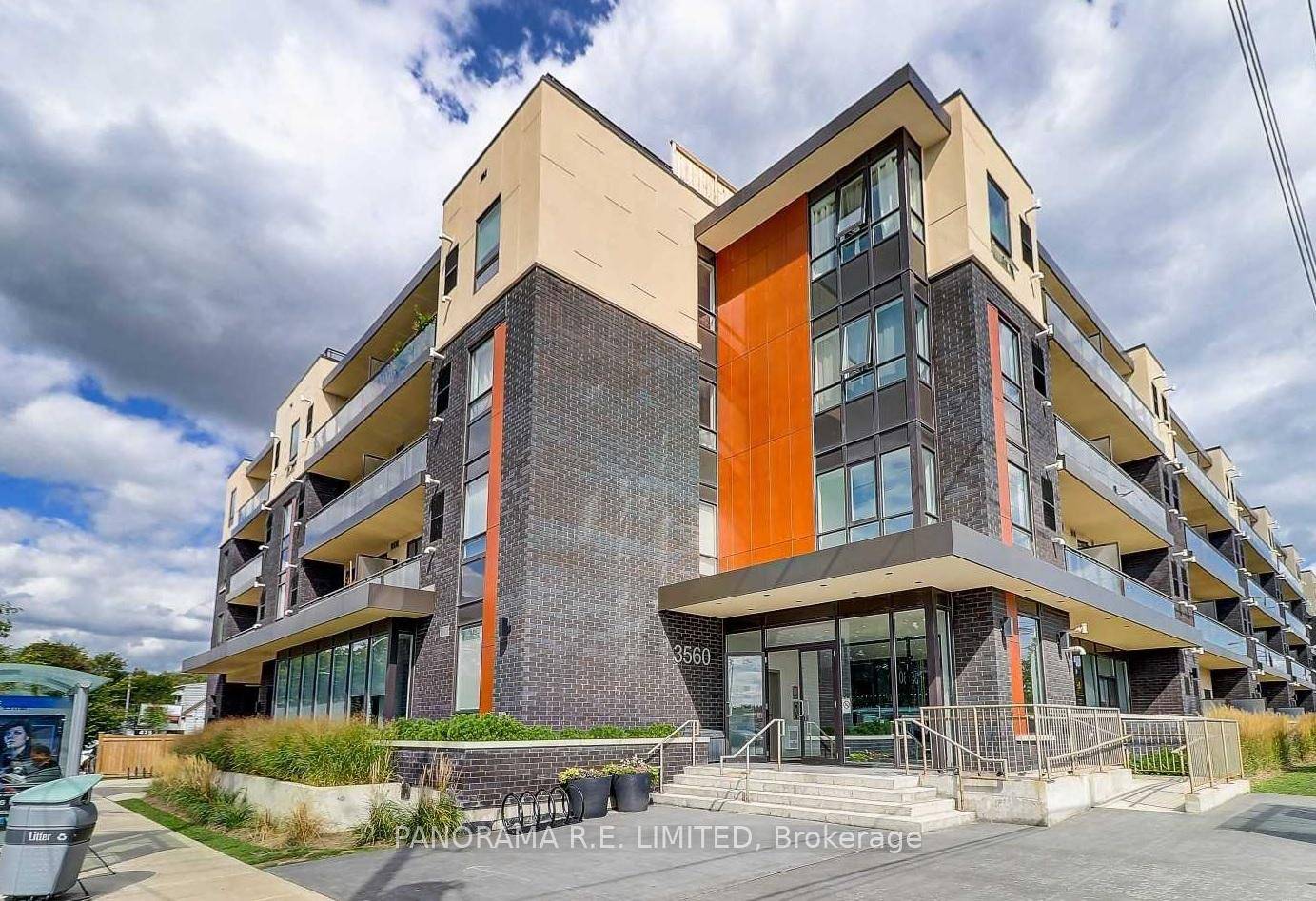 Fantastic 1 Bedroom plus Den at the very well managed Imagine Condos.