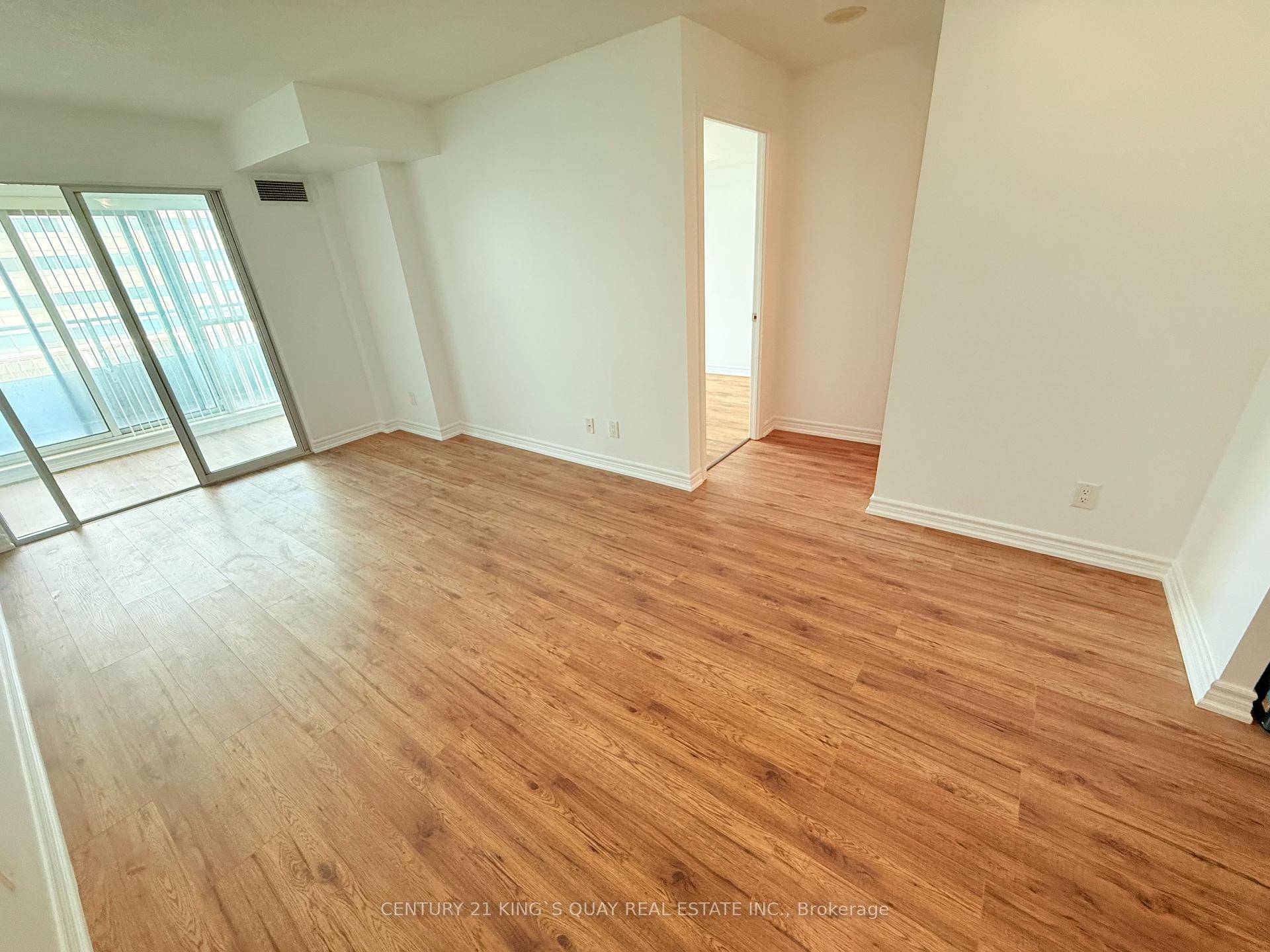 Newly Renovated. Right Next To Scarborough Town Centre, Spacious One Bedroom Solarium, 2 Walkouts To Large Balcony, Unobstructed Green View, Granite Kitchen Counter Top, Ceramic Backsplash, Newly Installed Laminate Floors, ...