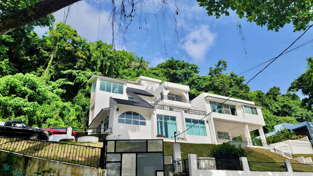 TINTILLO STREET House Bayamon