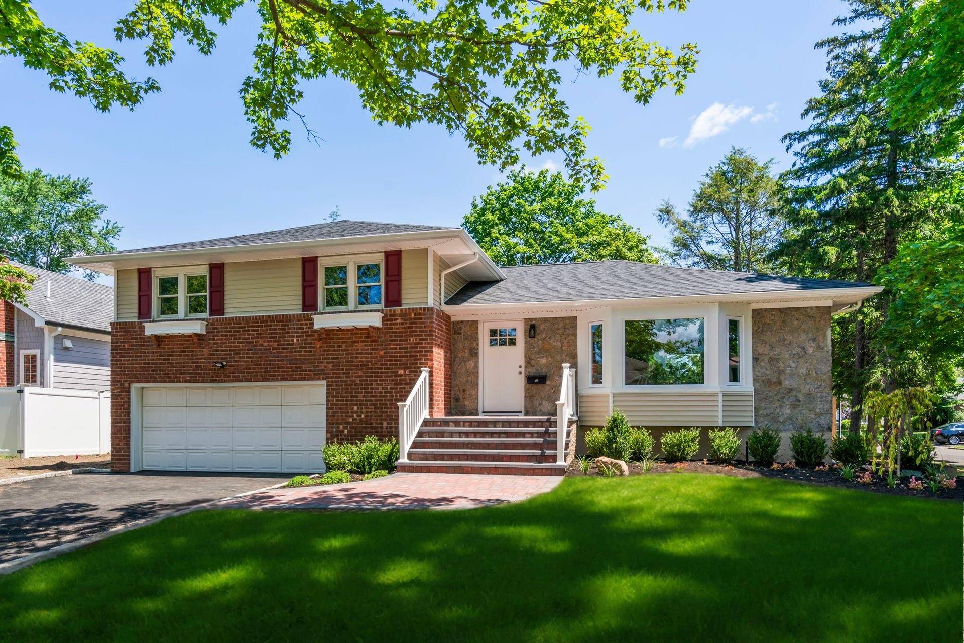 Renovated Split Level in Prime Location !
