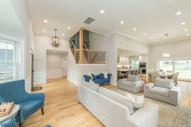 Stunning Custom Built Home in Prime Livingston LocationOnly 10 months young, this exquisite 5 bedroom home combines modern elegance with thoughtful design and high end finishes throughout.