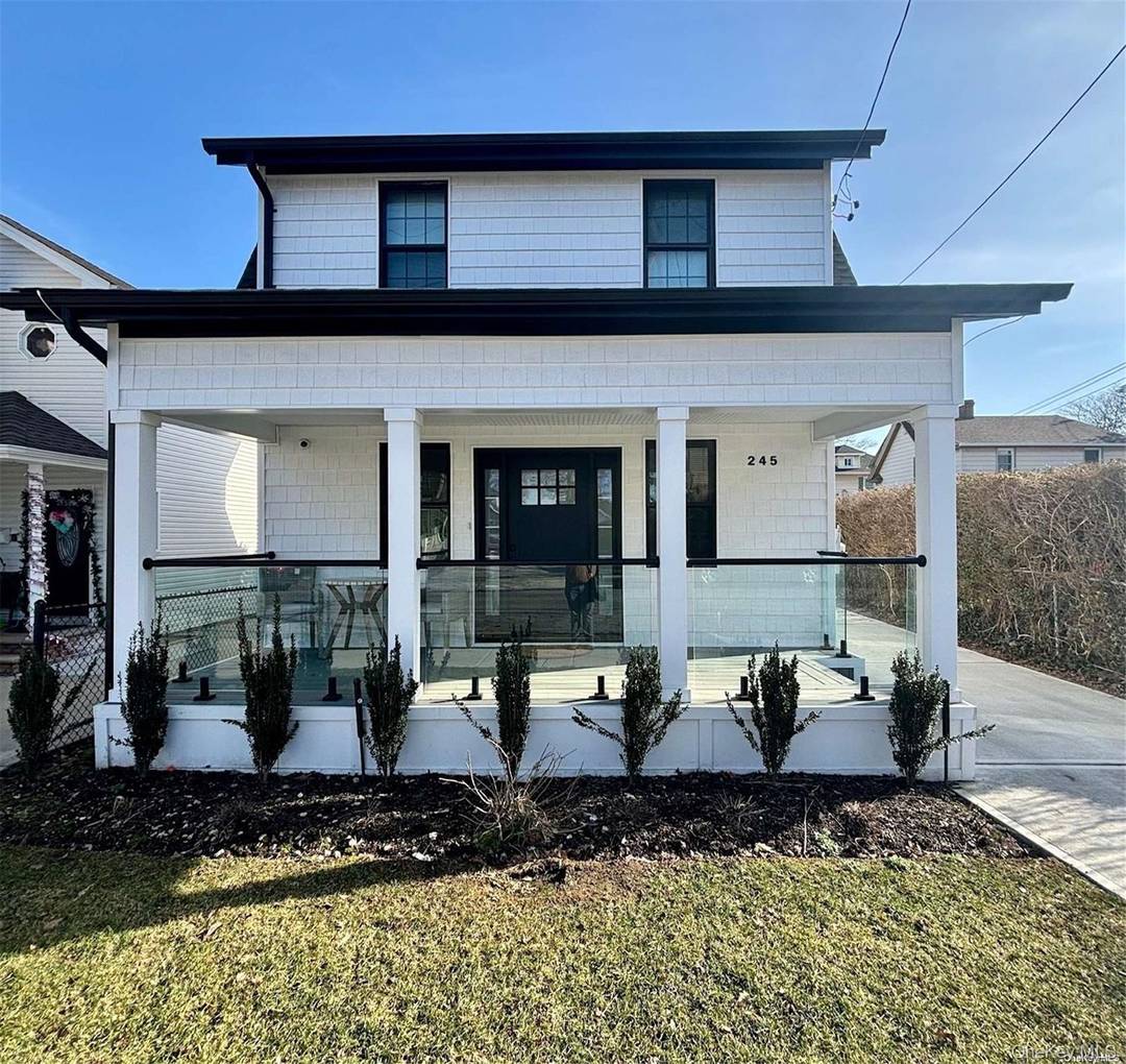 BEAUTIFUL NEWLY RENOVATED WHOLE HOUSE for Rent !