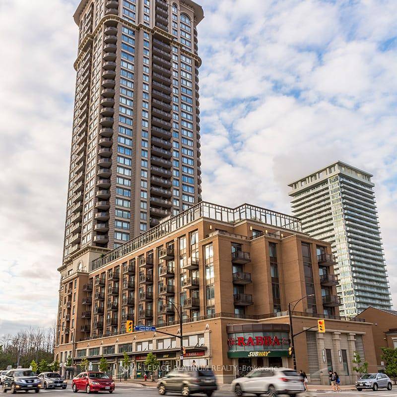 Soaring Above the City Welcome to PENTHOUSE Living in the Heart of Mississauga Experience breathtaking, unobstructed panoramic views from this top floor 1 bedroom den suite in one of Mississauga's ...