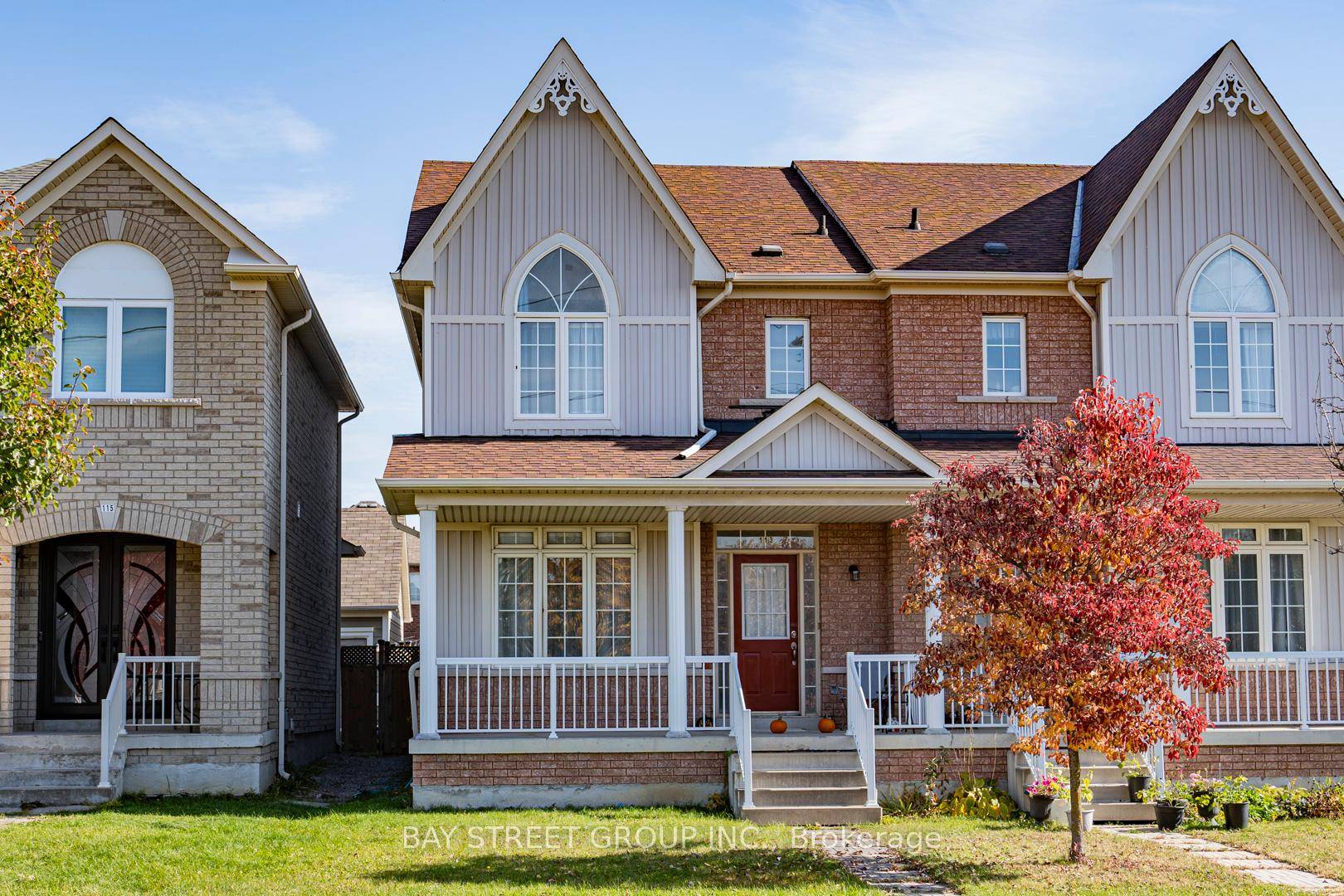 Lovely Semi Detached 4 bed 3 Bath house, Well Maintained amp ; Located In The Sought After Community Of Cornell.