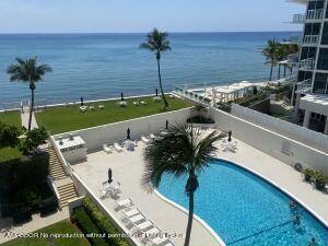 Spectacular oceanfront ''SEASONAL'' vacation rental with breathtaking views of the ocean !