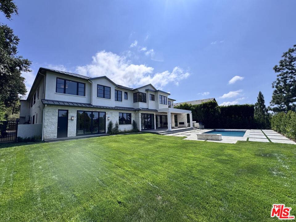 169  N Saltair Ave 7BR Brentwood La
