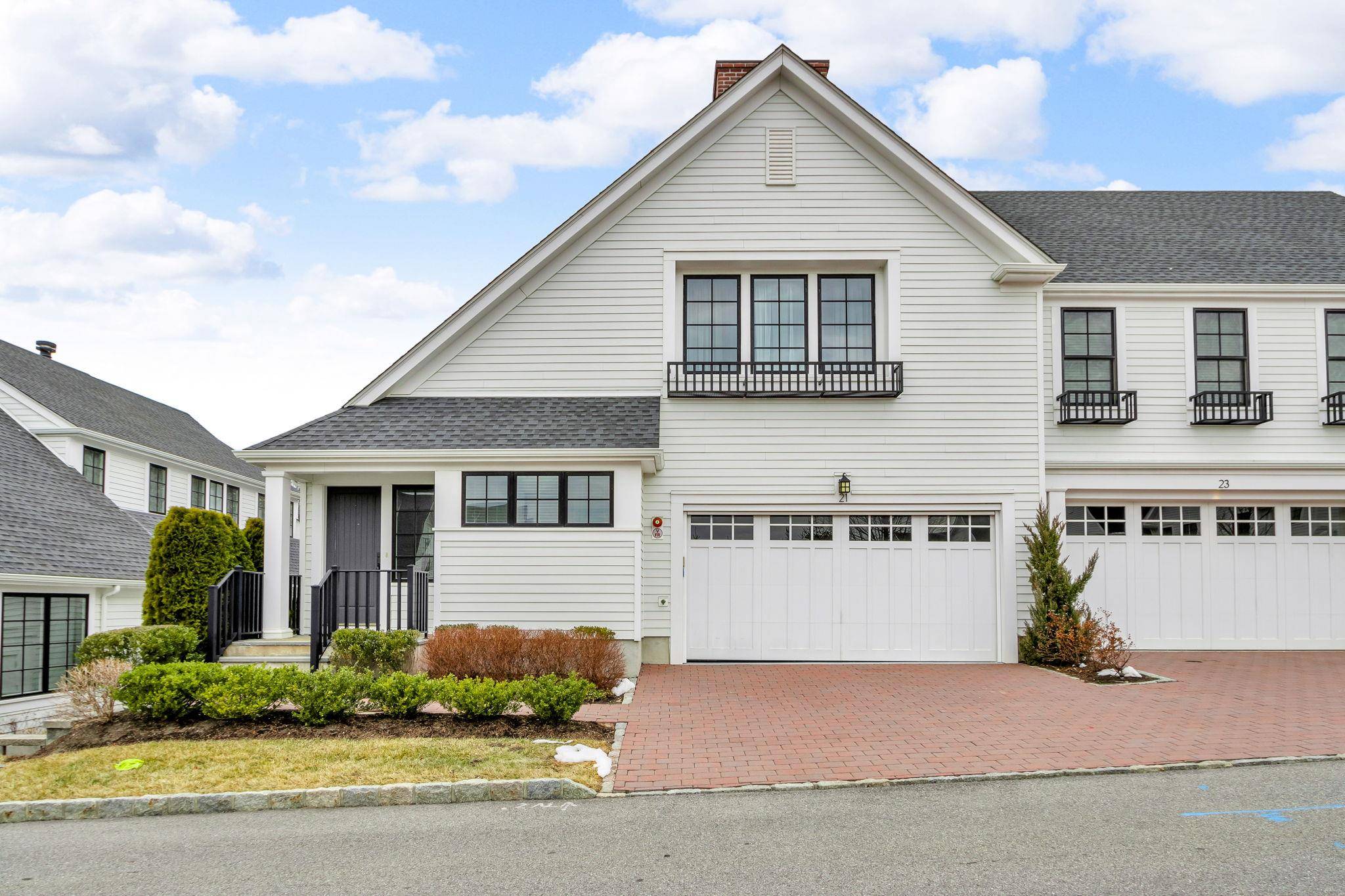 Experience the elegance of this exceptional home, featuring a dramatic vaulted ceiling, a spacious loft, and a beautifully upgraded kitchen designed for effortless entertaining.